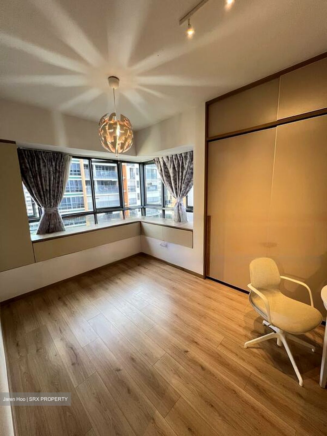 Coco Palms (D18), Condominium #498855011